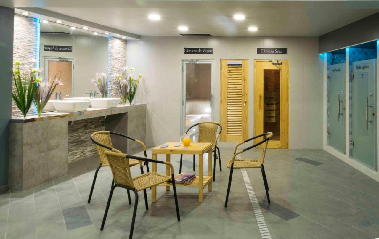 לימה Hospedaje Las Tres Regiones מראה חיצוני תמונה
